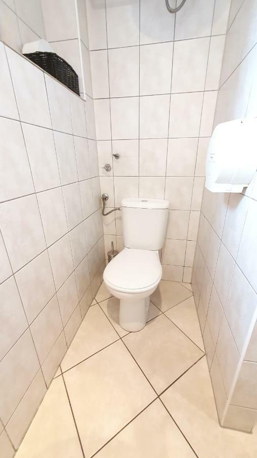 Pokoje Do Wynajecia Piastowska Miedzyrzecz Ngoại thất bức ảnh