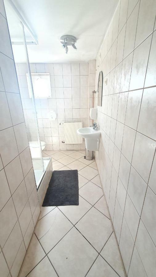 Pokoje Do Wynajecia Piastowska Miedzyrzecz Ngoại thất bức ảnh
